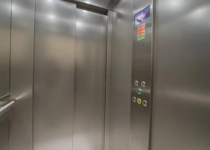 Urban Vibe 2 * Kirkop